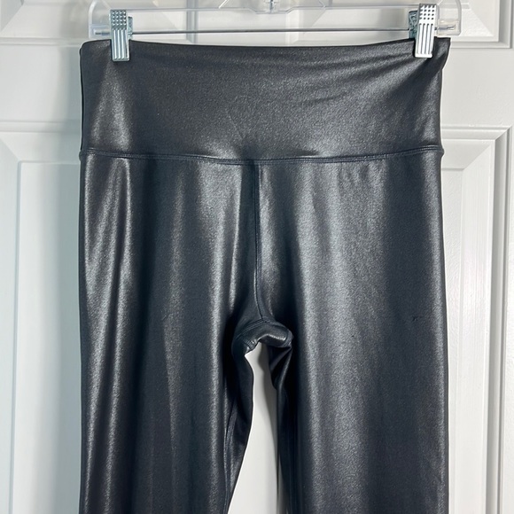 Athleta Elation Ultra High Rise Shimmer Tight Size Medium Tall - Picture 5 of 16